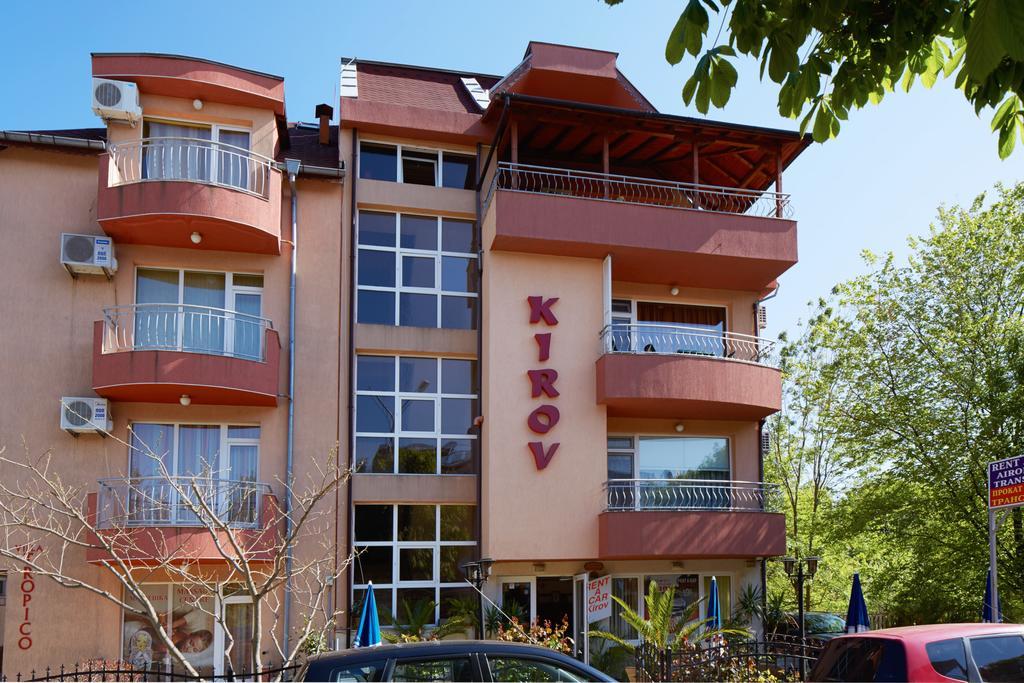 Guesthouse Kirov 拉夫达 外观 照片